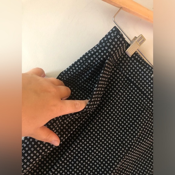 Jules & Leopold | Dressy Pants - Picture 4 of 6